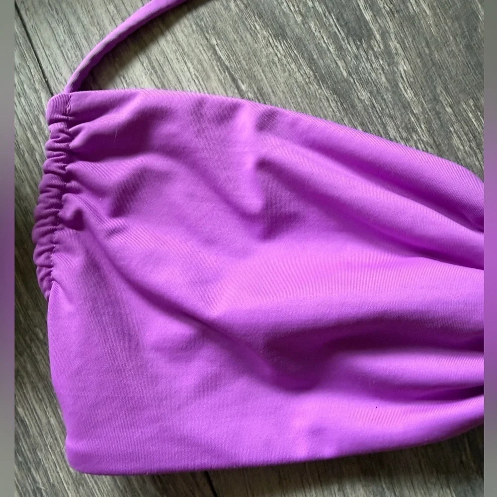 Frankie’s Bikinis “Foxy” Strappy Bandeau Bikini Top in Passionfruit. Size S